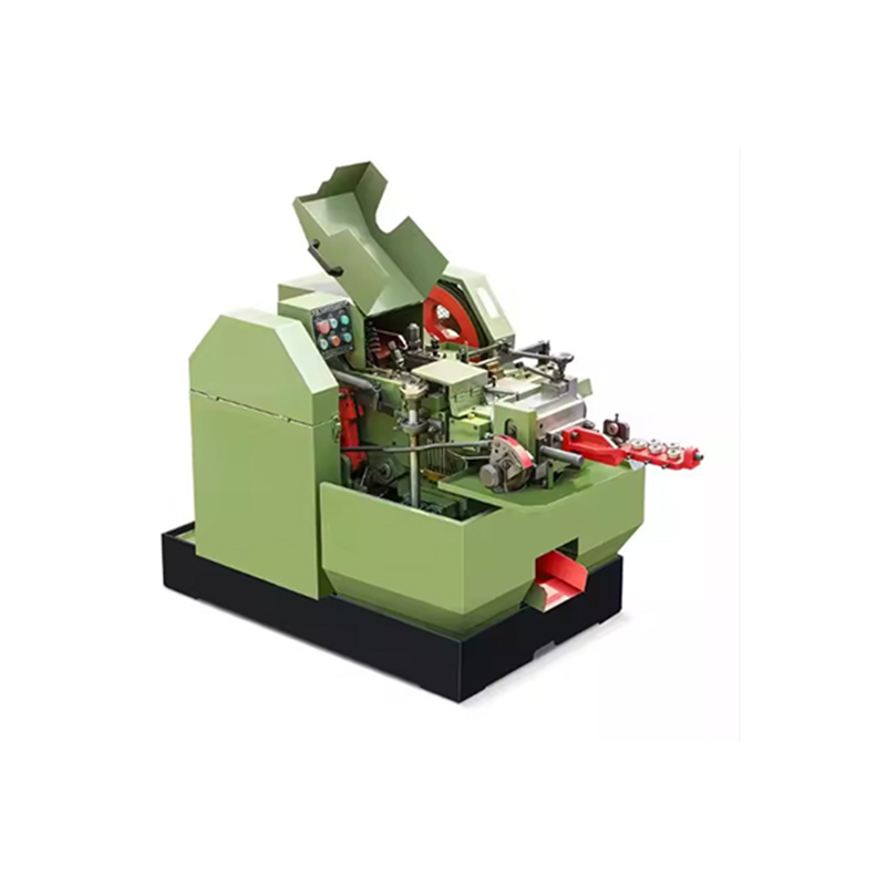 Kuidas saavutab needidetailide külmvormimismasin ülitäpse kinnitusdetailide tootmise?