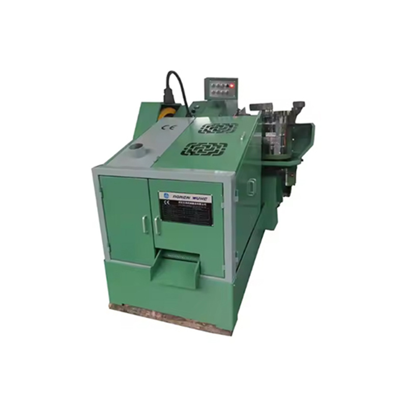 Täisautomaatne keermestusmasin