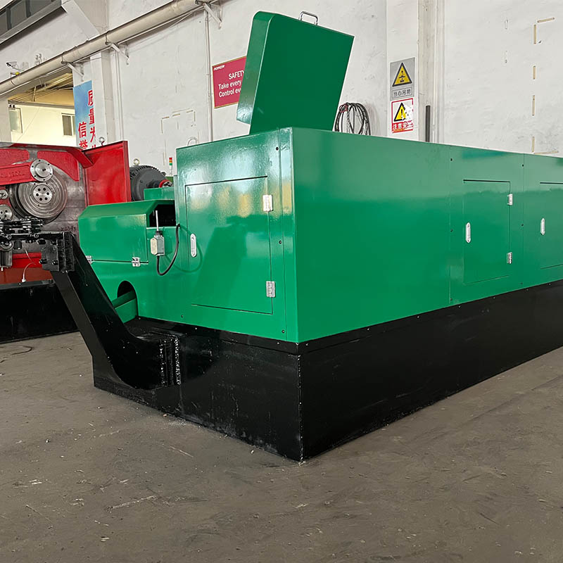 Kuue jaama metallmutri valmistamise masin